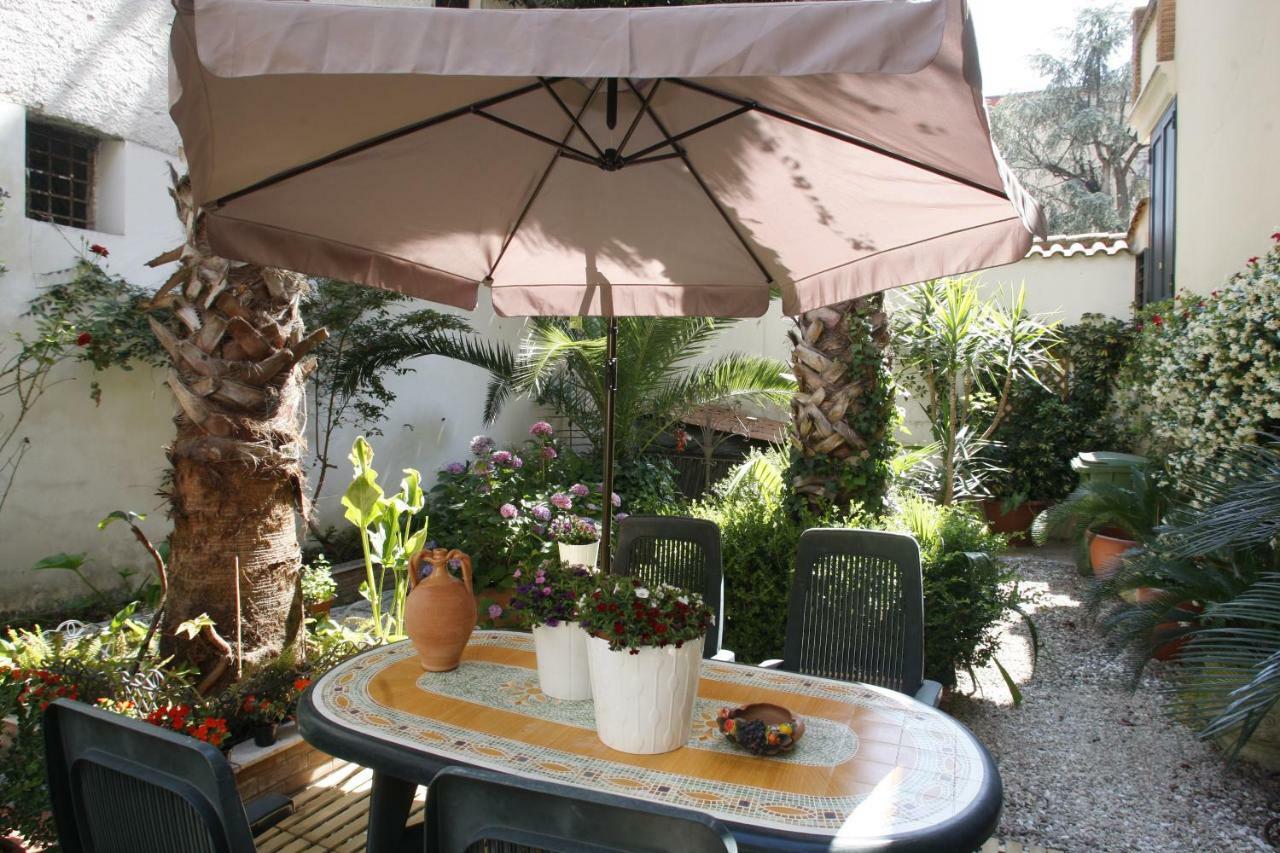 Residenza D'Epoca B&B Celeste Caserta Kültér fotó